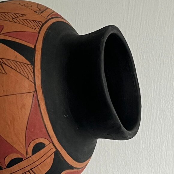 Vintage Black Red and Clay Colored Pottery with Design, signed - Picture 5 of 8